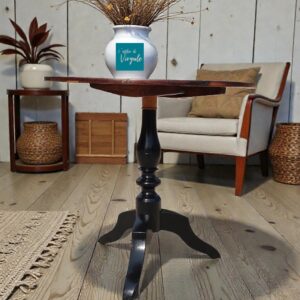 Guéridon noir et bois