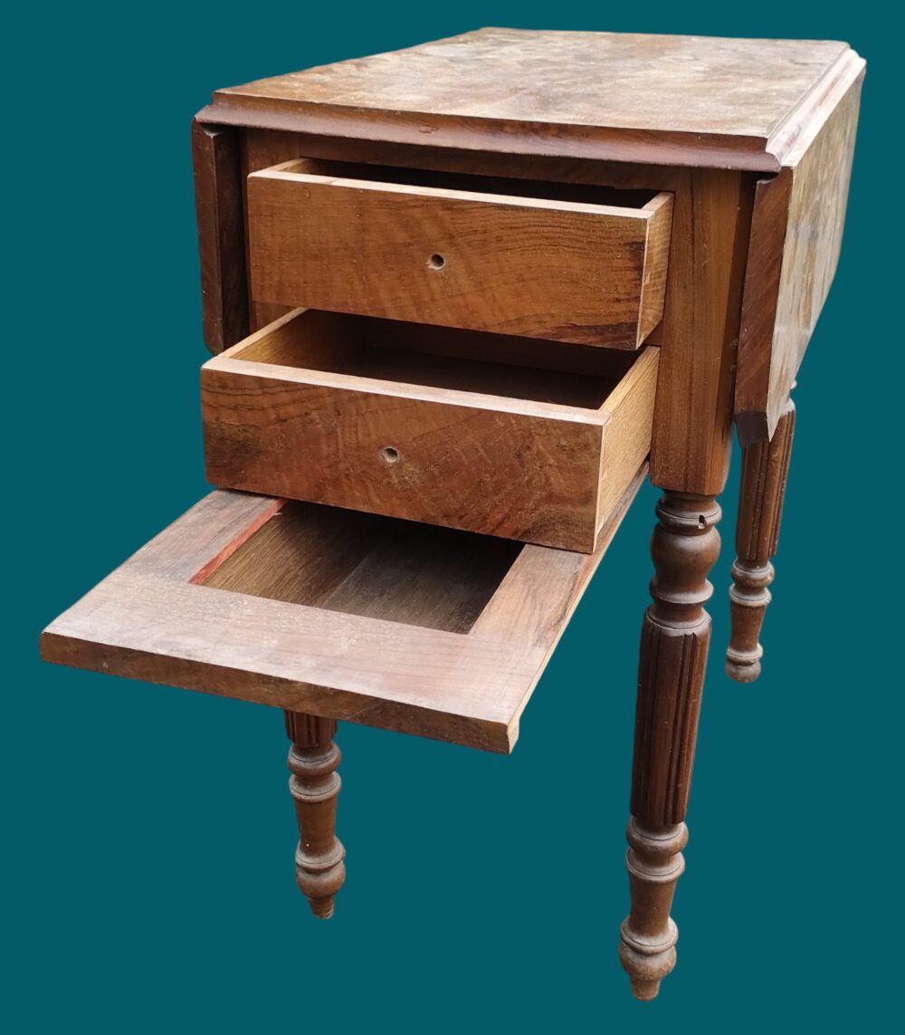 Table à ouvrage – Image 2